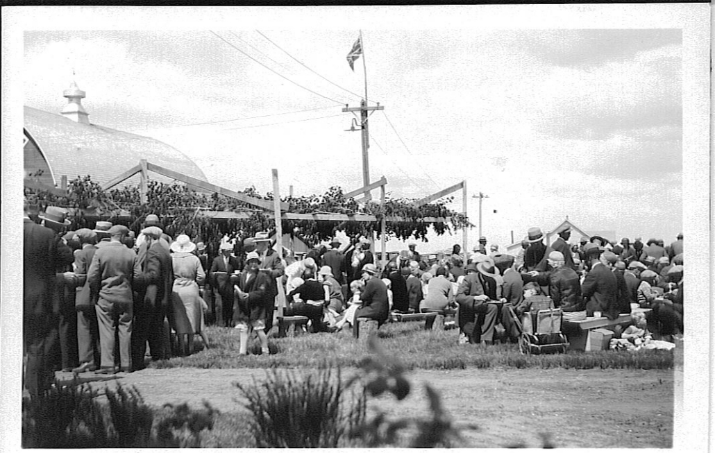 Field Day at the Research Station. 1932